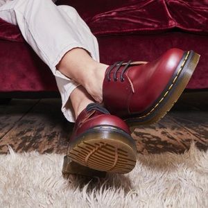 COPY FOR CUSTOMER - DR. MARTENS | 1461 Smooth Leather Oxford Shoes in Cherry Red